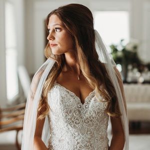 Meet your Posher, Hayley